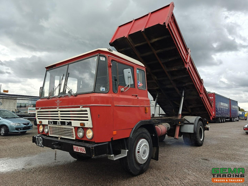 DAF 2600 4x2 Slaapcab Euro0 - Kipper - Zijschotten - Rockinger - Самосвал: фото 1 DAF 2600 4x2 Slaapcab Euro0 - Kipper - Zijschotten - Rockinger - Самосвал: фото 1
