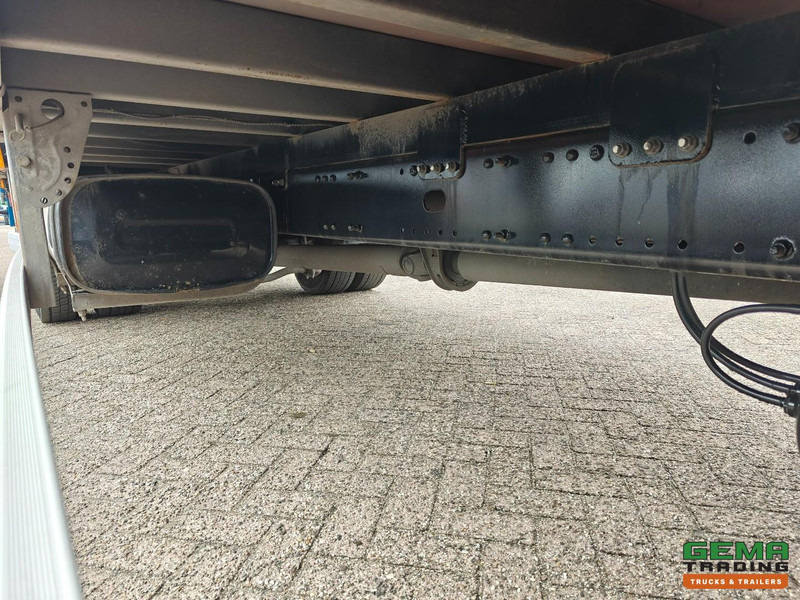 Тентованный грузовик MAN TGL 12.250 4x2 Dagcab Euro6 - 12T - Schuifzeilenbak 7.7m + Laadklep 1500kg - 3 Zitplaatsen - 125.000km!: фото 18