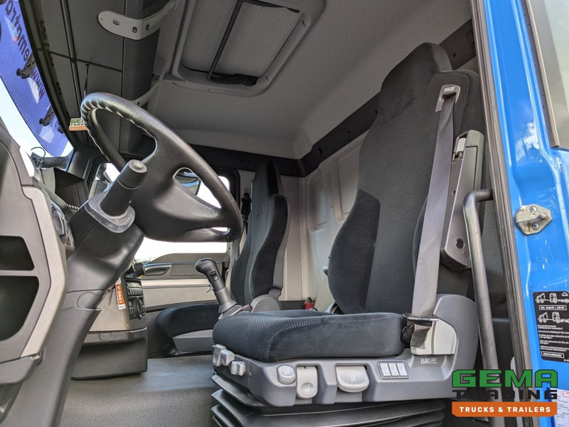 Фото интерьера 2: Автовоз MAN TGS 26.360 6X4H-2 BL HydroDrive - Oprijwagen - Hydr. Ramp 4.2M - NewLike 24.000KM!  (V801)
