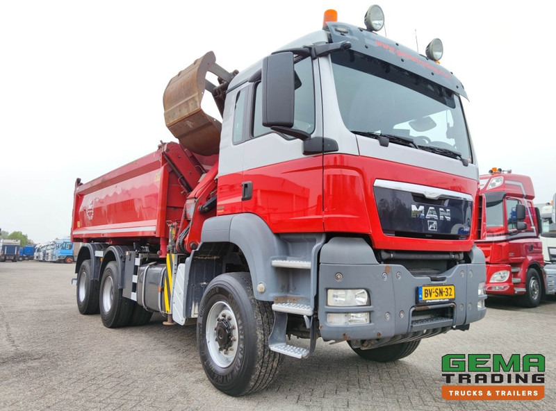 MAN TGS 26.400 6x6 4 Daycab Euro4 - HMF1643Z2 - Hyva 2-Zijdige Kipper 5.4m. - REBUILT ENGINE - TOP! (V584) - Самосвал, Автоманипулятор: фото 3 MAN TGS 26.400 6x6 4 Daycab Euro4 - HMF1643Z2 - Hyva 2-Zijdige Kipper 5.4m. - REBUILT ENGINE - TOP! (V584) - Самосвал, Автоманипулятор: фото 3