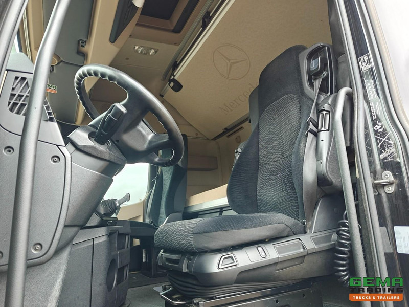 Mercedes-Benz Actros 1942 4x2 Megaspace Euro6 - Dubbele Tanks - SneeuwKettingen - SMARTTacho V2 - 02/2026 APK - Тягач: фото 5 Mercedes-Benz Actros 1942 4x2 Megaspace Euro6 - Dubbele Tanks - SneeuwKettingen - SMARTTacho V2 - 02/2026 APK - Тягач: фото 5