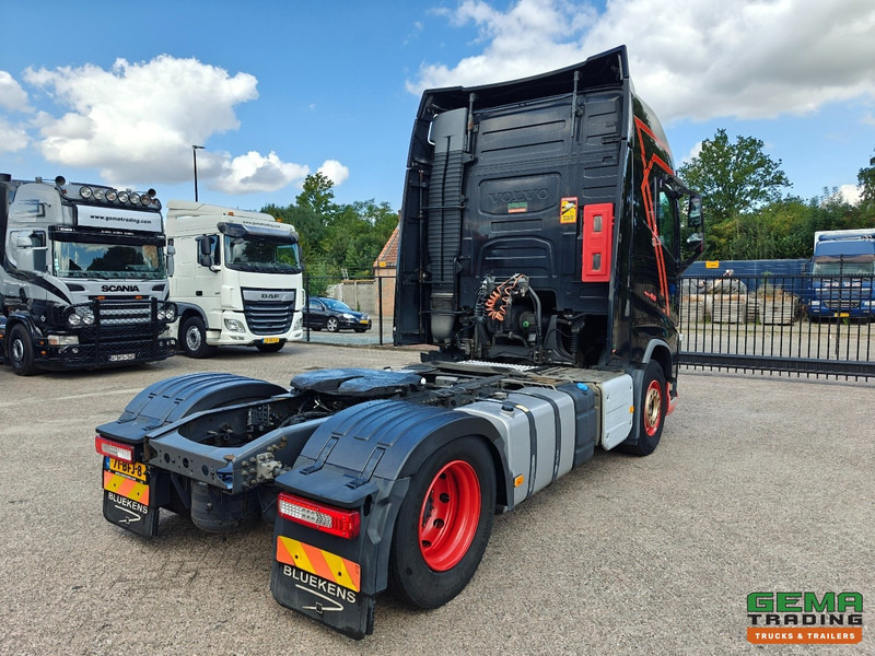 Volvo FH460 4x2 Globetrotter Euro6 - Dubbele Tanks - IparkCool- SMARTTacho V2 - 11/2025 APK - Тягач: фото 3 Volvo FH460 4x2 Globetrotter Euro6 - Dubbele Tanks - IparkCool- SMARTTacho V2 - 11/2025 APK - Тягач: фото 3
