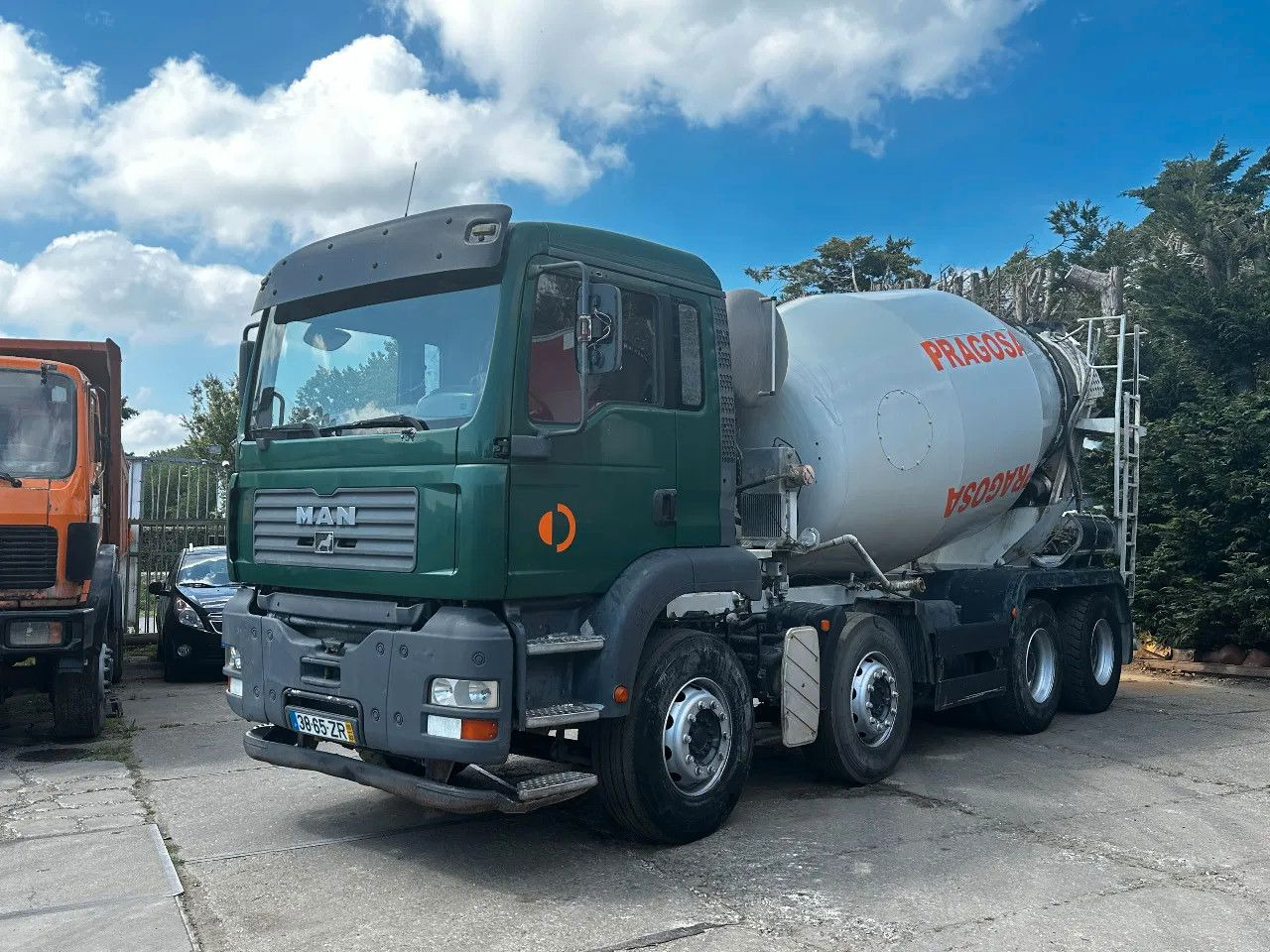 MAN TGA 35.360 8X4 CIFA Beton Mixer Spring/Spring ZF - Автобетоносмеситель: фото 2 MAN TGA 35.360 8X4 CIFA Beton Mixer Spring/Spring ZF - Автобетоносмеситель: фото 2