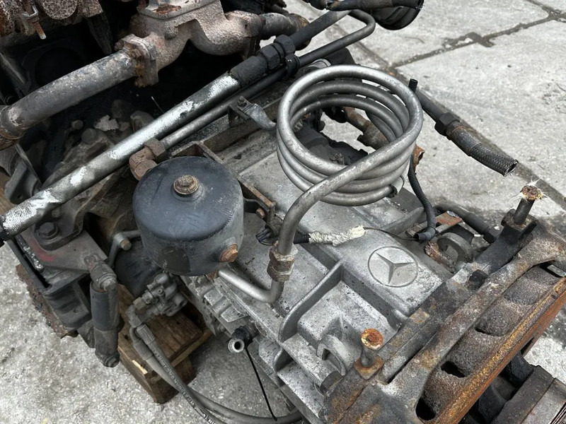 Mercedes-Benz OM 421 V6 Engine with Turbo 340HP + Gearbox - Двигатель: фото 5 Mercedes-Benz OM 421 V6 Engine with Turbo 340HP + Gearbox - Двигатель: фото 5