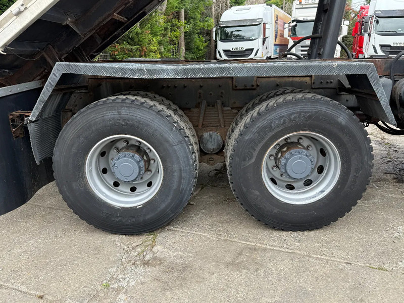 Renault Kerax 400 6X6 Tipper Spring/spring ZF Man Gear EURO 2 - Самосвал: фото 5 Renault Kerax 400 6X6 Tipper Spring/spring ZF Man Gear EURO 2 - Самосвал: фото 5