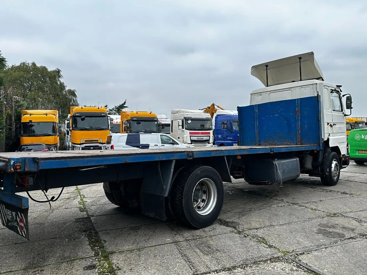 Scania P113-360 4X2 Platform Manual Gear Retarder Scania P113-360 4X2 Platform Manual Gear Retarder - Грузовик бортовой/ Платформа: фото 4 Scania P113-360 4X2 Platform Manual Gear Retarder Scania P113-360 4X2 Platform Manual Gear Retarder - Грузовик бортовой/ Платформа: фото 4