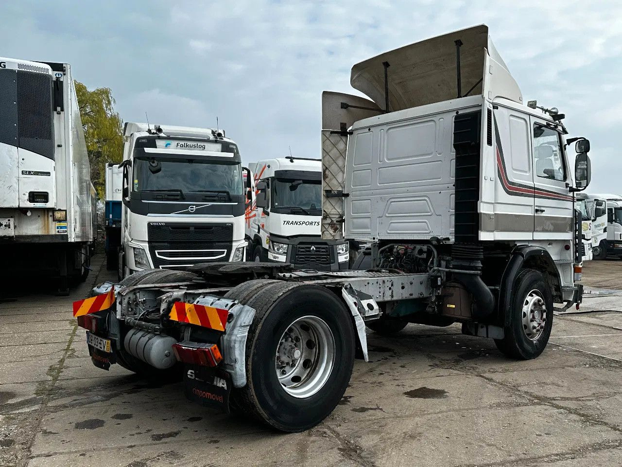 Scania R113-360 4X2 Tractor-unit Spring/Air Manual Gear - Тягач: фото 4 Scania R113-360 4X2 Tractor-unit Spring/Air Manual Gear - Тягач: фото 4