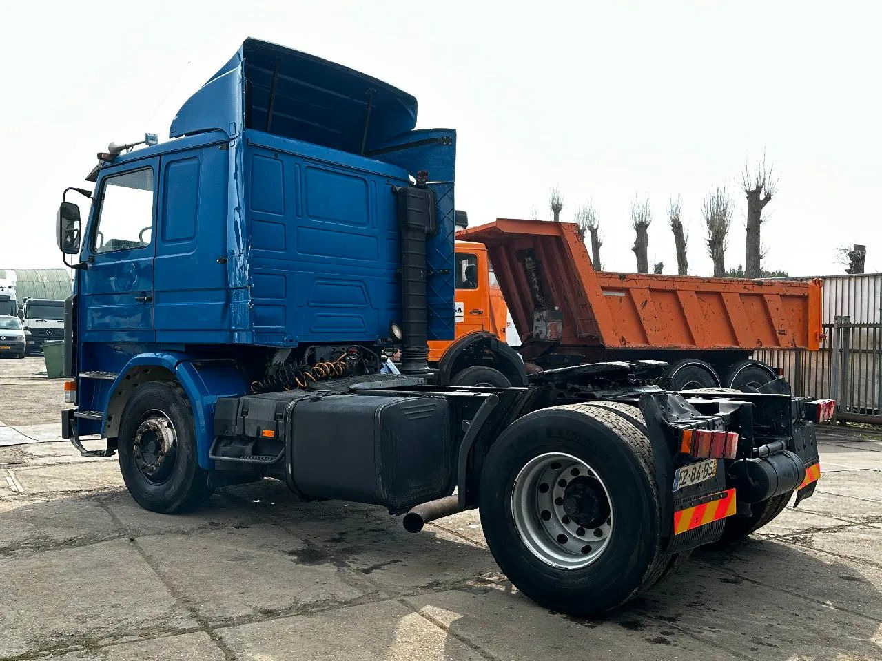Scania R113-360 4X2 Tractor-unit Spring/Air Manual Gear - Тягач: фото 3 Scania R113-360 4X2 Tractor-unit Spring/Air Manual Gear - Тягач: фото 3