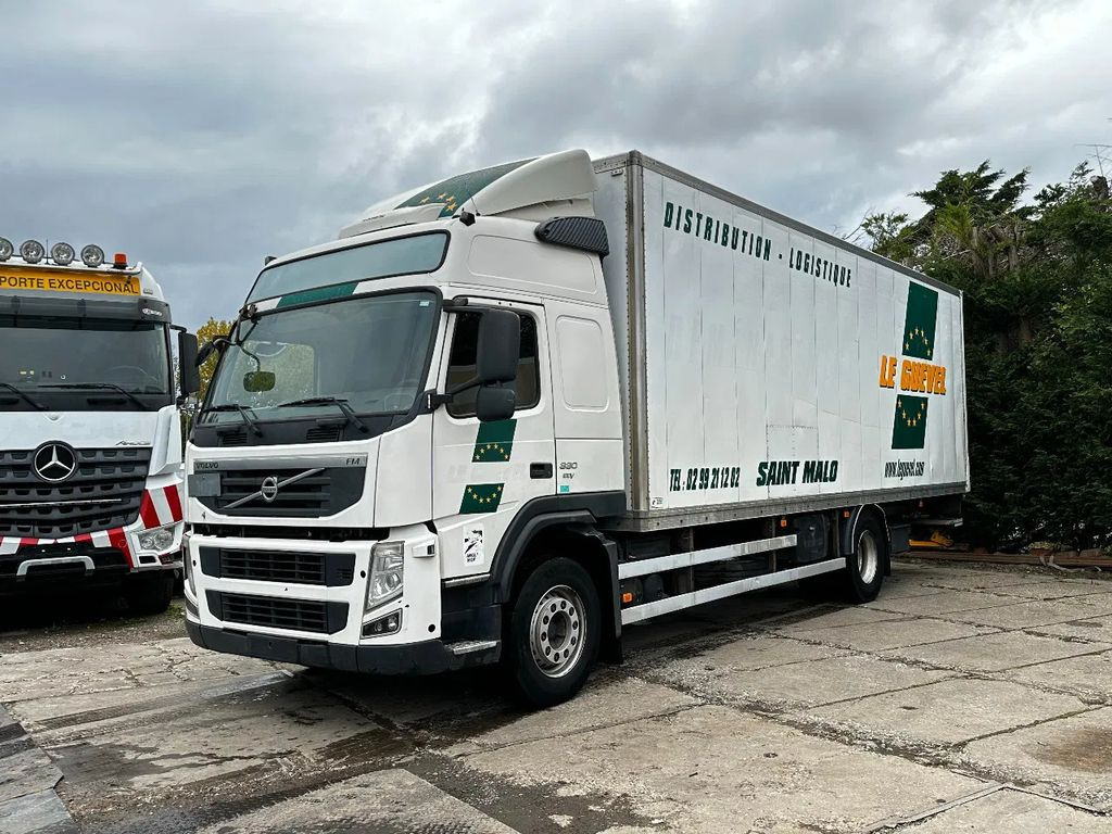 Volvo FM 330 4X2 BOX Spring/Air EURO5 Double Airco Ret - Грузовик с закрытым кузовом: фото 2 Volvo FM 330 4X2 BOX Spring/Air EURO5 Double Airco Ret - Грузовик с закрытым кузовом: фото 2