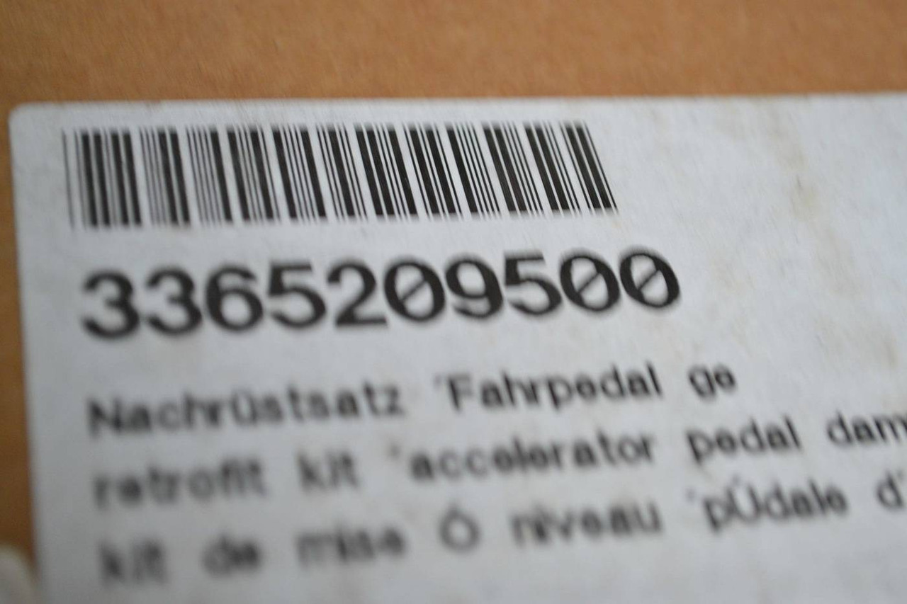 Bottom plate assy for Linde - Кабина и интерьер для Погрузочно-разгрузочной техники: фото 3 Bottom plate assy for Linde - Кабина и интерьер для Погрузочно-разгрузочной техники: фото 3