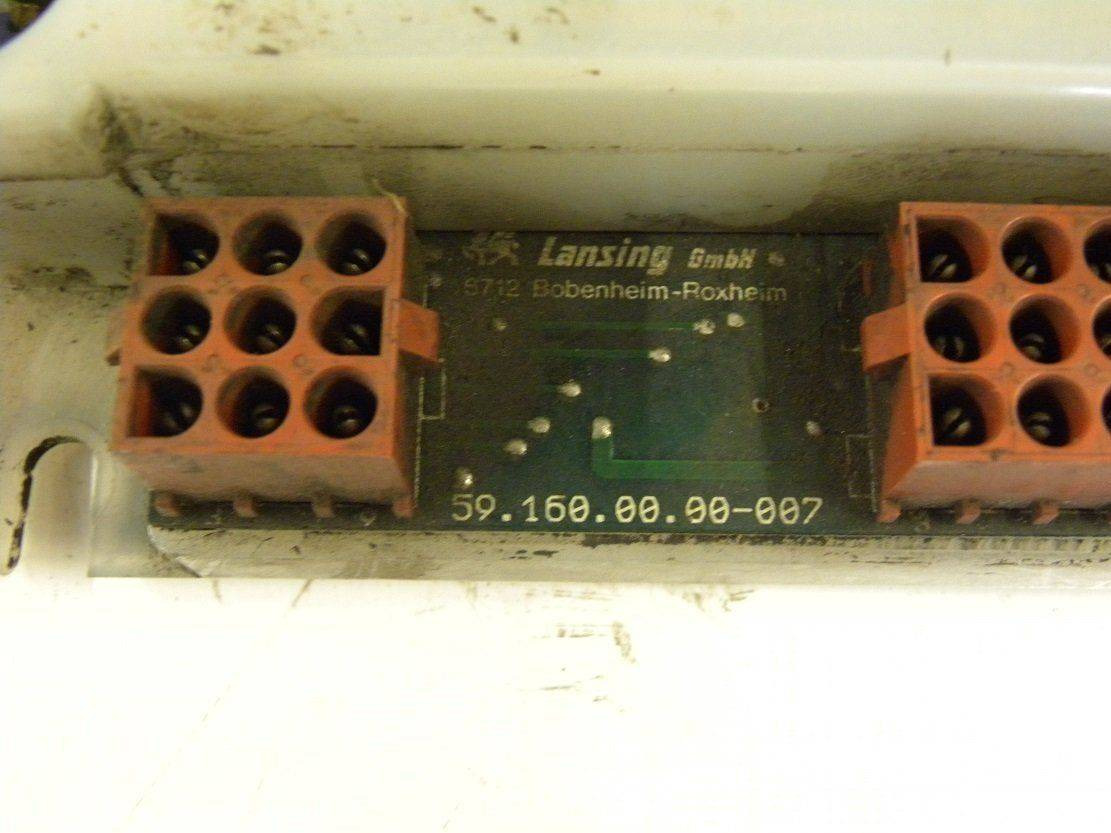 Control Module From Lansing - Блок управления для Погрузочно-разгрузочной техники: фото 2 Control Module From Lansing - Блок управления для Погрузочно-разгрузочной техники: фото 2