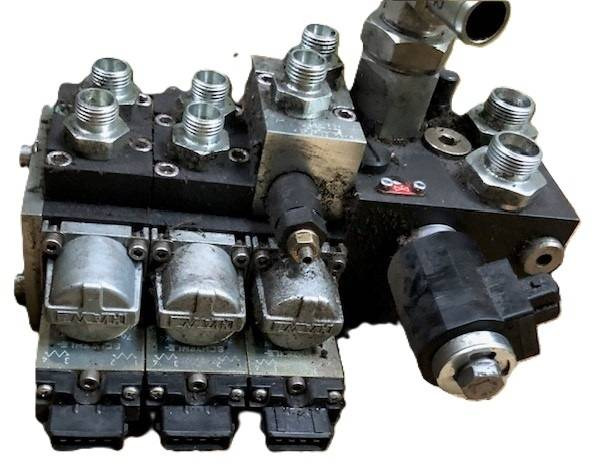 Hydraulic control valve for BT/Toyota - Гидравлический клапан для Погрузочно-разгрузочной техники: фото 2 Hydraulic control valve for BT/Toyota - Гидравлический клапан для Погрузочно-разгрузочной техники: фото 2