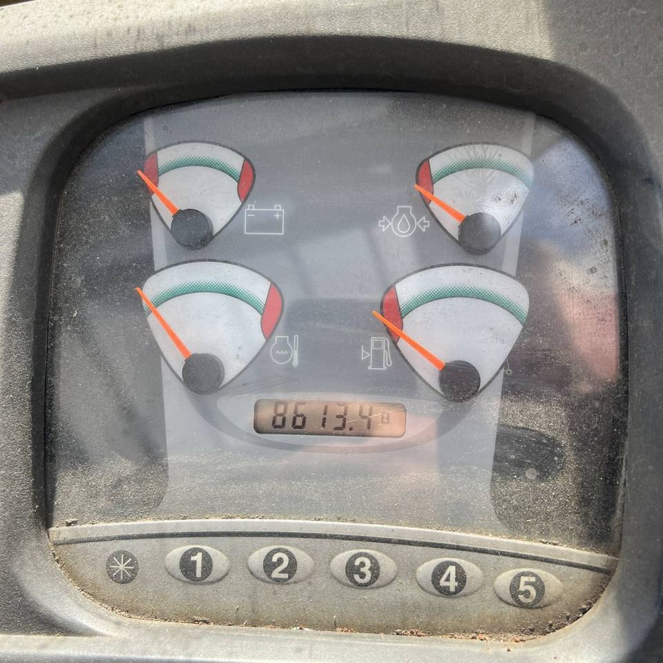 Hyster H4.50XM - Дизельный погрузчик: фото 3 Hyster H4.50XM - Дизельный погрузчик: фото 3