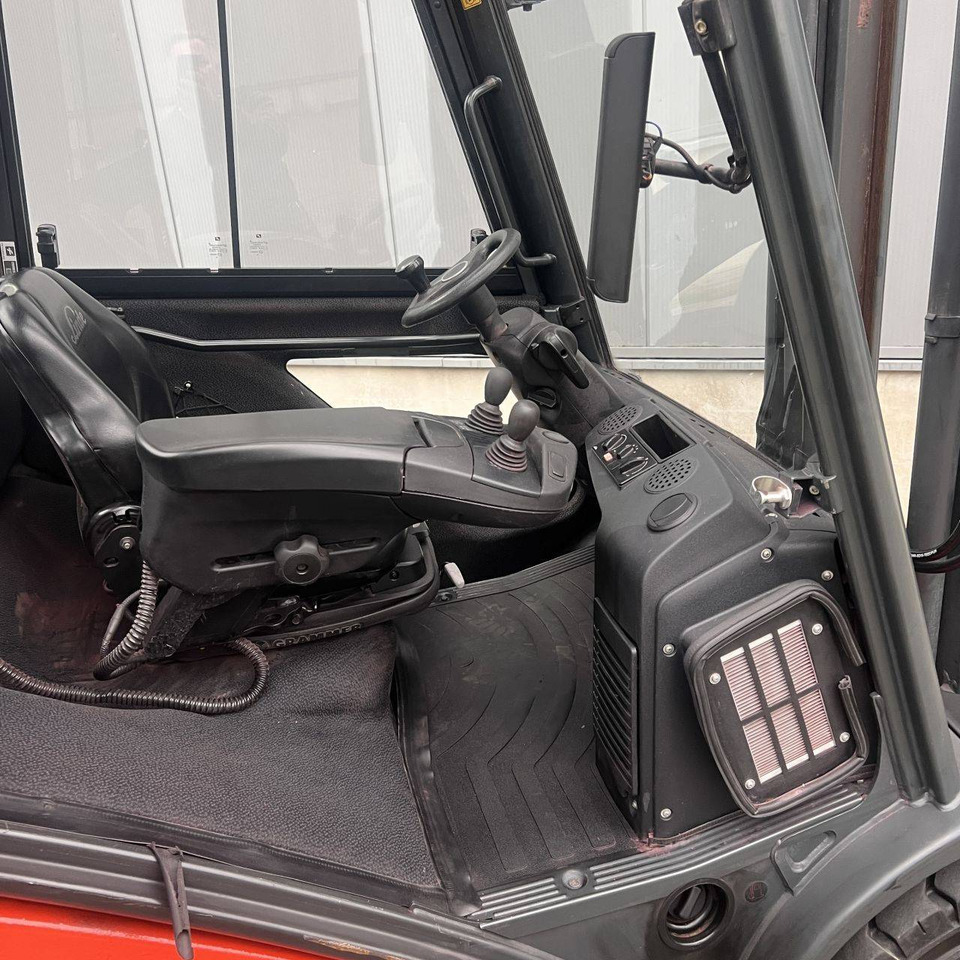 Linde H30D (393) EVO - Дизельный погрузчик: фото 3 Linde H30D (393) EVO - Дизельный погрузчик: фото 3