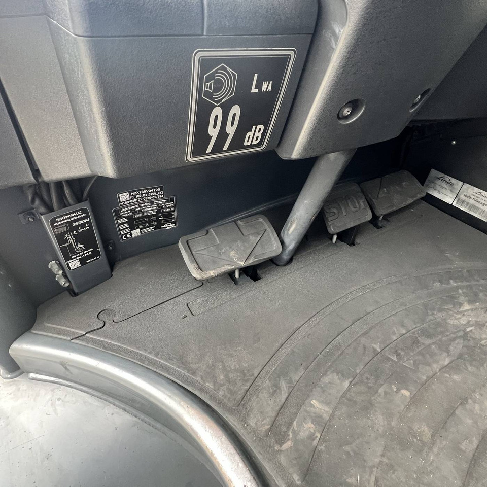 Дизельный погрузчик Linde H40D (394-02) EVO: фото 11