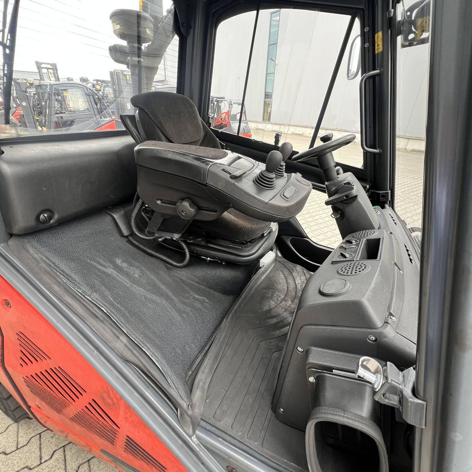 Дизельный погрузчик Linde H40D (394-02) EVO: фото 12