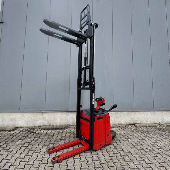 Linde L12AP (133) - Штабелер: фото 4 Linde L12AP (133) - Штабелер: фото 4