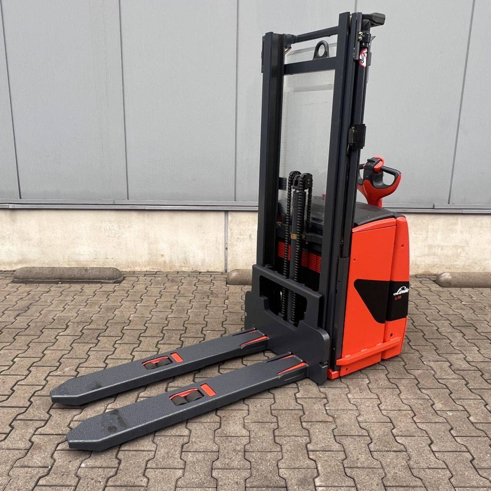 Linde L16 (1173) - Штабелер: фото 4 Linde L16 (1173) - Штабелер: фото 4