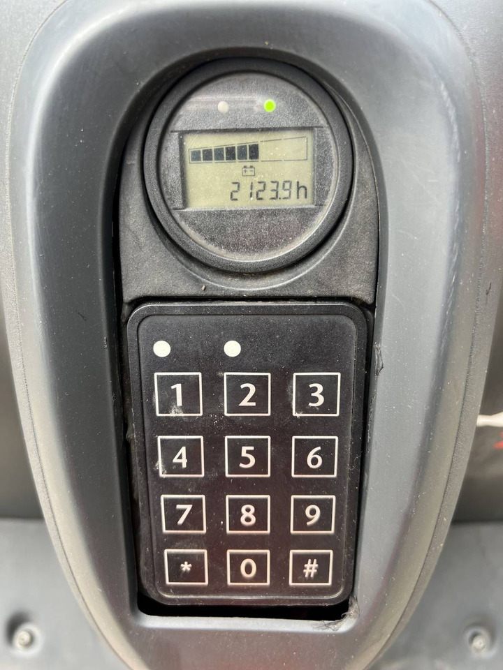 Тележка Linde T16 (1152): фото 10 Тележка Linde T16 (1152): фото 10