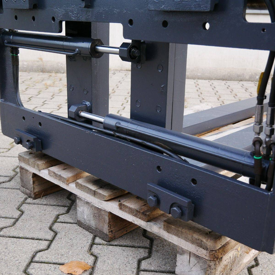 SHB -LEWA Fork Positioner - Навесное оборудование: фото 5 SHB -LEWA Fork Positioner - Навесное оборудование: фото 5