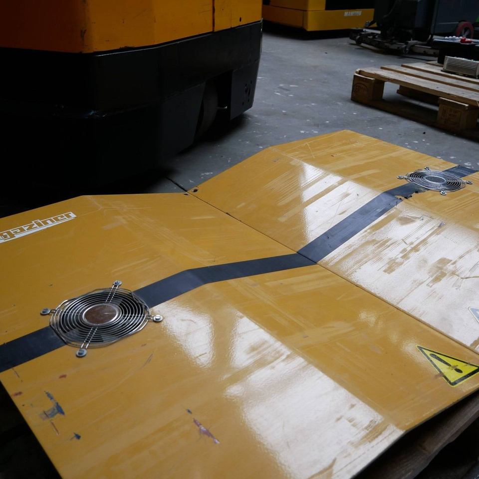 Plate work rear for Magaziner EK11, Linde K11 - Кузов и экстерьер для Погрузочно-разгрузочной техники: фото 3 Plate work rear for Magaziner EK11, Linde K11 - Кузов и экстерьер для Погрузочно-разгрузочной техники: фото 3