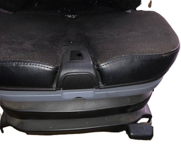 Seat for Linde /1120-01/ - Сиденье для Погрузочно-разгрузочной техники: фото 3 Seat for Linde /1120-01/ - Сиденье для Погрузочно-разгрузочной техники: фото 3