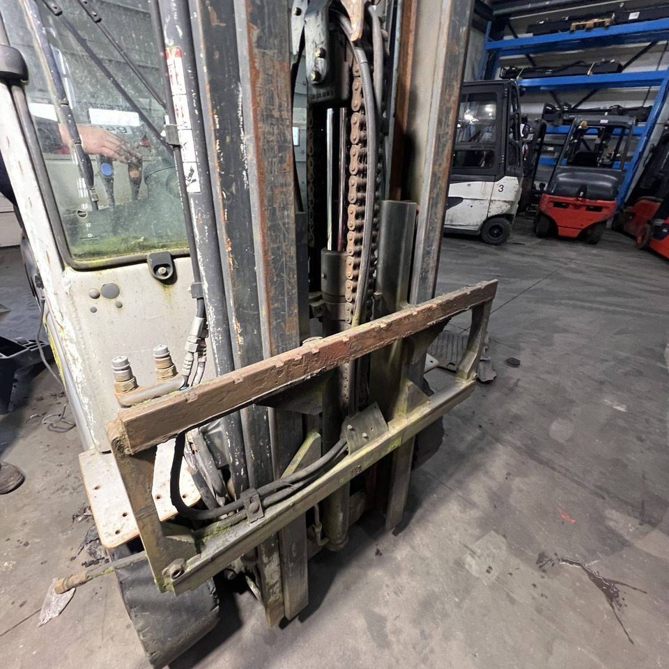 Still RX70-25T - Электропогрузчик: фото 5 Still RX70-25T - Электропогрузчик: фото 5