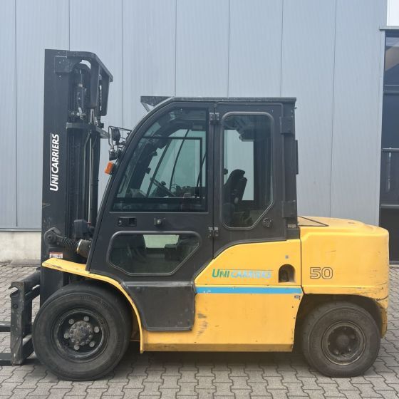 Unicarriers GX-50 (DG1F4A50Q) - Дизельный погрузчик: фото 2 Unicarriers GX-50 (DG1F4A50Q) - Дизельный погрузчик: фото 2