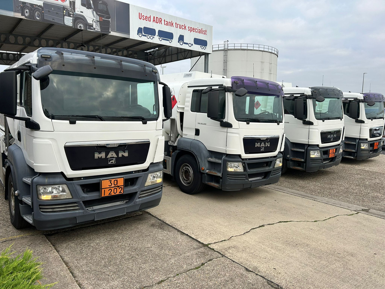 MAN TGS (lot of 4) - Грузовик-цистерна: фото 3 MAN TGS (lot of 4) - Грузовик-цистерна: фото 3