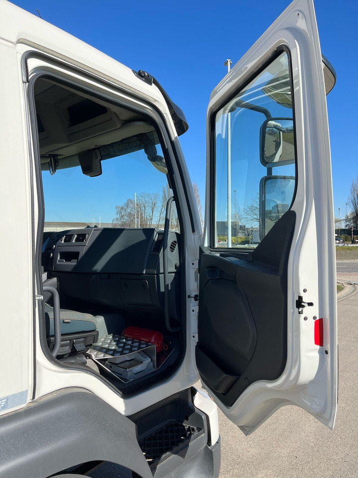 VOLVO FL - Грузовик-цистерна: фото 3 VOLVO FL - Грузовик-цистерна: фото 3