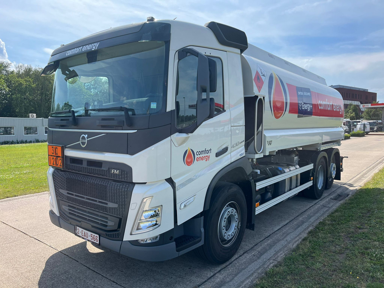 VOLVO FM - Грузовик-цистерна: фото 1 VOLVO FM - Грузовик-цистерна: фото 1