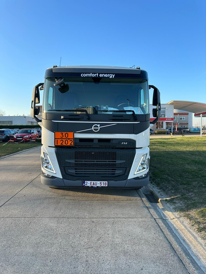 VOLVO FM - Грузовик-цистерна: фото 4 VOLVO FM - Грузовик-цистерна: фото 4