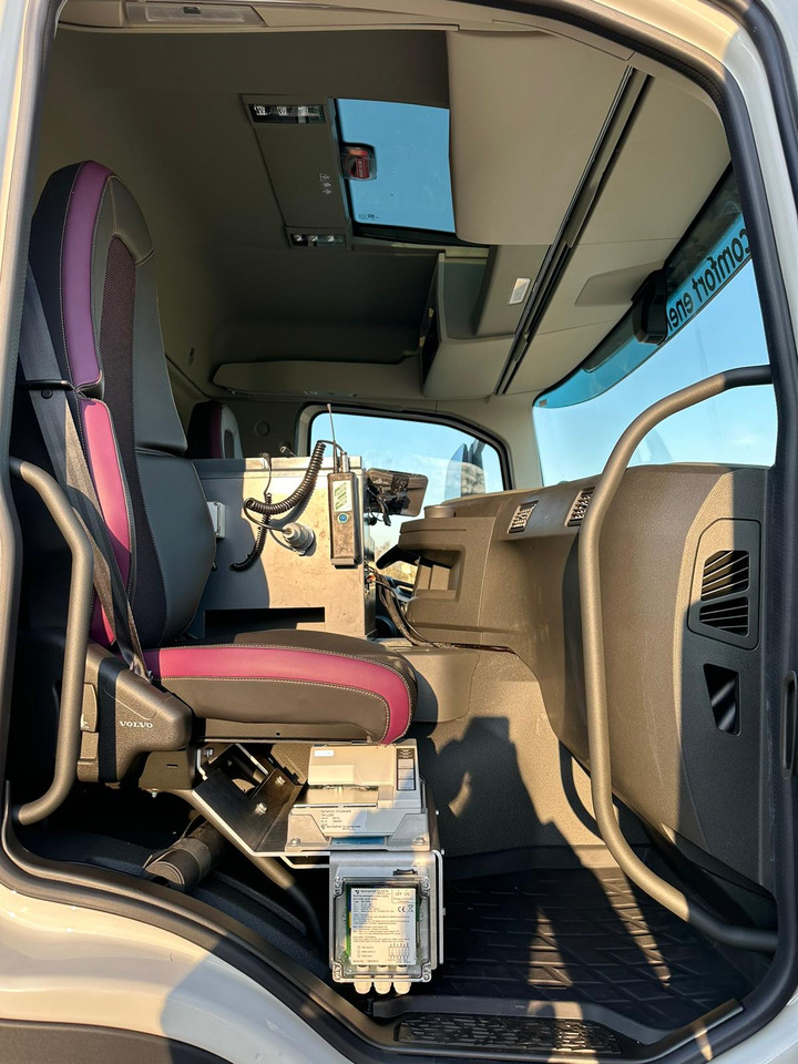 VOLVO FM - Грузовик-цистерна: фото 2 VOLVO FM - Грузовик-цистерна: фото 2