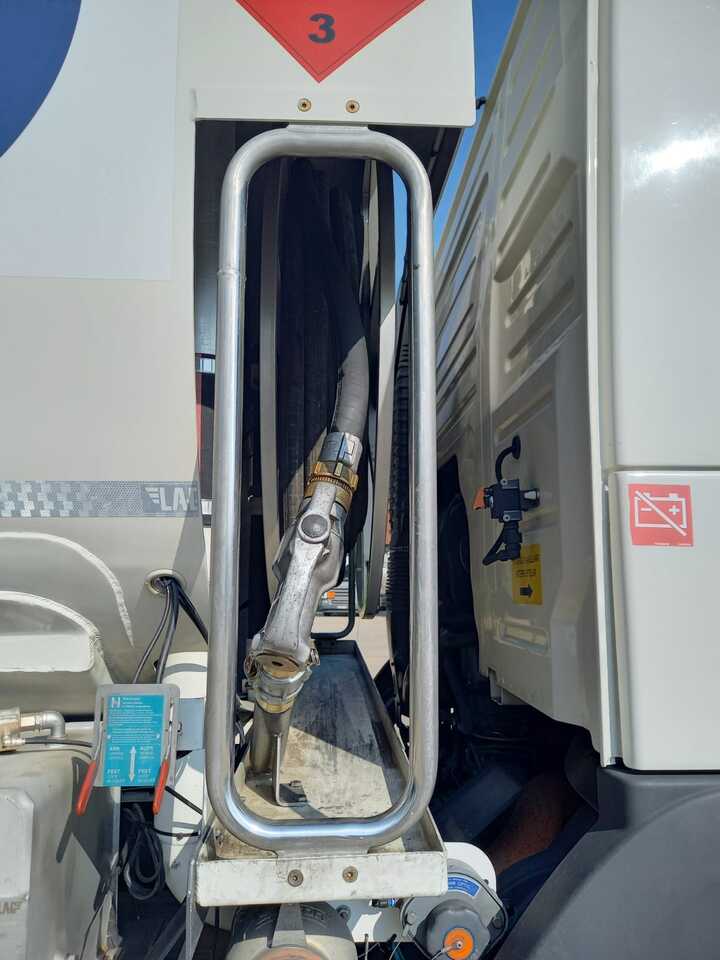 VOLVO FM - Грузовик-цистерна: фото 3 VOLVO FM - Грузовик-цистерна: фото 3