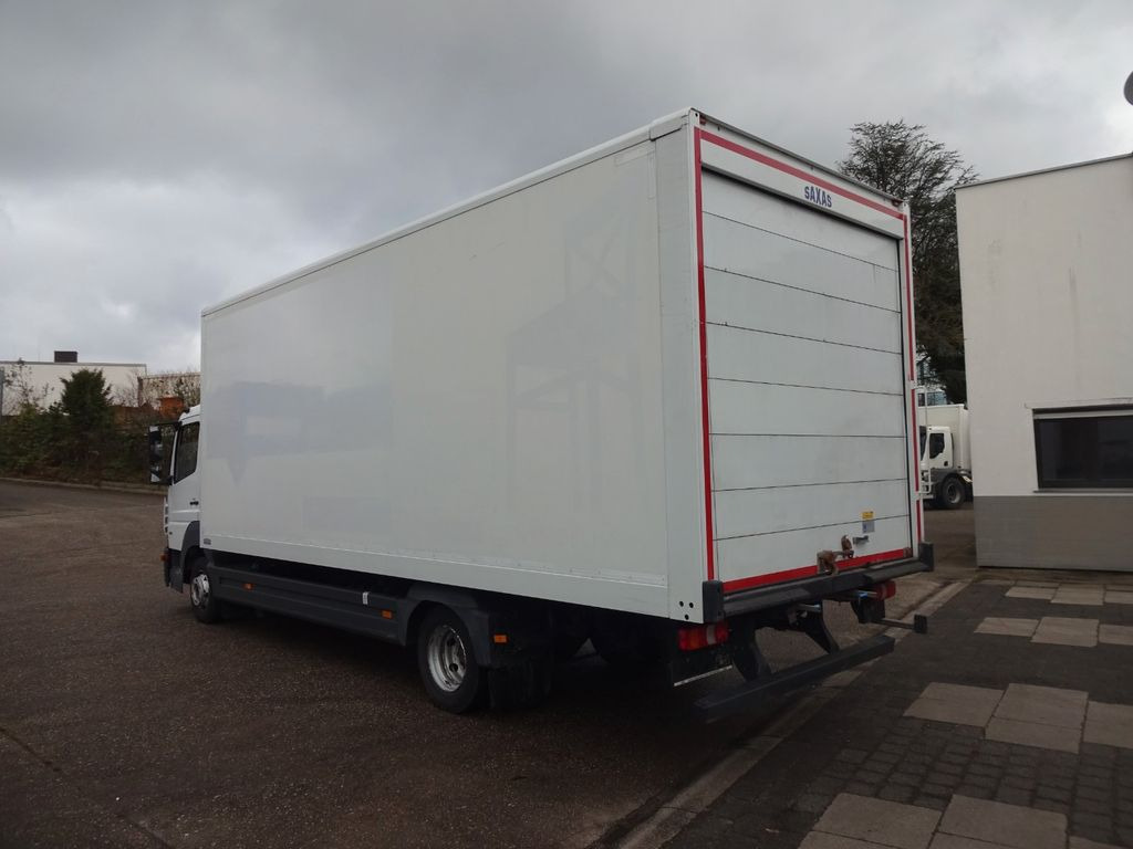 Mercedes-Benz Atego 818, Koffer mit Rolltor - Фургон с закрытым кузовом: фото 5 Mercedes-Benz Atego 818, Koffer mit Rolltor - Фургон с закрытым кузовом: фото 5