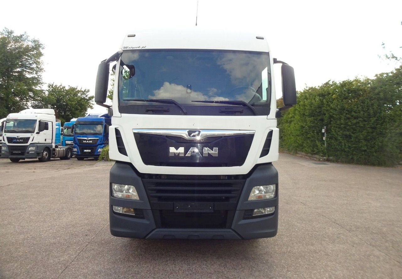MAN 10 x TGX 18.470, XLX, Intarder, ACC, 2 Tank - Тягач: фото 2 MAN 10 x TGX 18.470, XLX, Intarder, ACC, 2 Tank - Тягач: фото 2