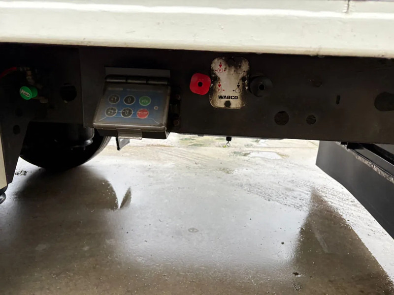 Полуприцеп с подвижным полом Knapen Trailers K100 92m3 Cargo Floor 10MM Liftas Schijfremmen: фото 7 Полуприцеп с подвижным полом Knapen Trailers K100 92m3 Cargo Floor 10MM Liftas Schijfremmen: фото 7