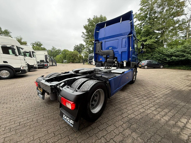 DAF CF 400 Space Cab side ACC 4x2 615.010KM! NL Truck - Тягач: фото 3 DAF CF 400 Space Cab side ACC 4x2 615.010KM! NL Truck - Тягач: фото 3