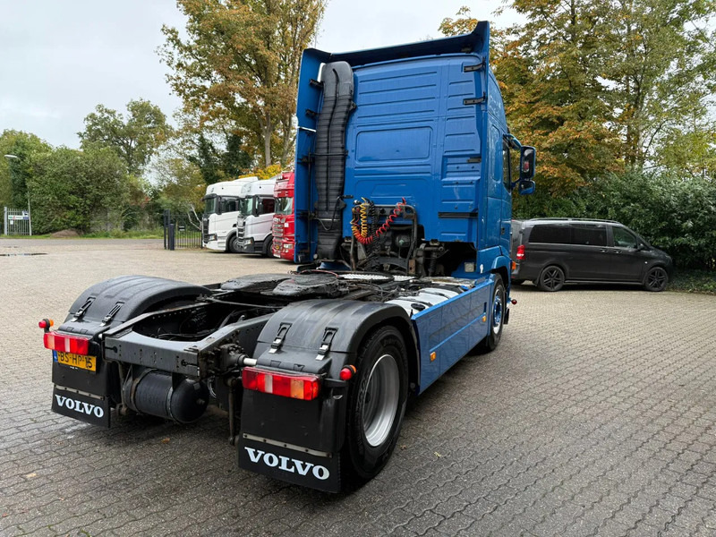 Volvo FH 13.400 Globetrotter XL Handgeschakeld/Manual Hydraulic EURO 5 NL Truck - Тягач: фото 4 Volvo FH 13.400 Globetrotter XL Handgeschakeld/Manual Hydraulic EURO 5 NL Truck - Тягач: фото 4