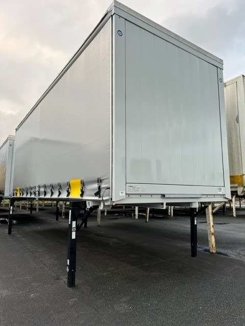 Krone BDF-System 7.450 mm lang, FABRIKNEU - Тентованный кузов: фото 5 Krone BDF-System 7.450 mm lang, FABRIKNEU - Тентованный кузов: фото 5