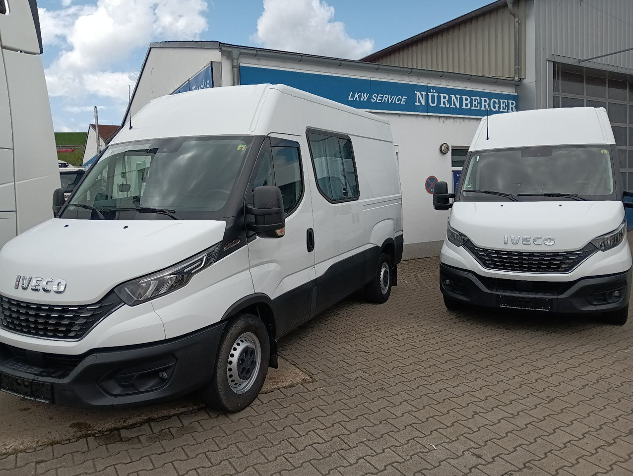 Цельнометаллический фургон Iveco Daily Kasten HKa 35S21 V WB3520 AHK, Standheizun: фото 8