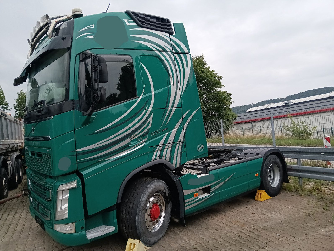 Тягач Volvo FH 500 4x2T X-Track Globe I-PARC HydraulikUNFALL: фото 7 Тягач Volvo FH 500 4x2T X-Track Globe I-PARC HydraulikUNFALL: фото 7