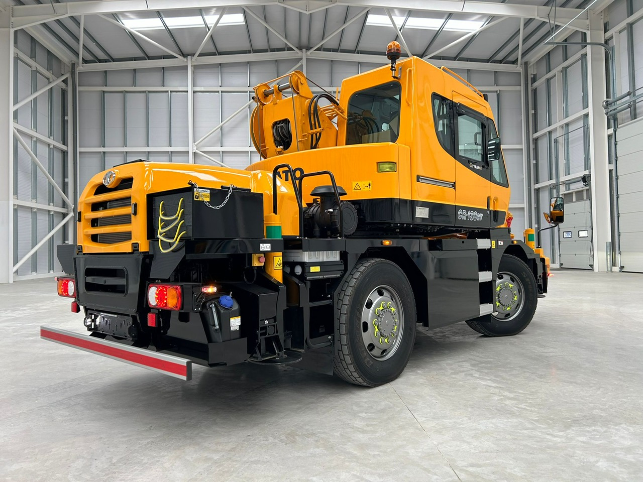 KATO CR-130Rv - 13 Ton City Crane with Joystick Control - Мобильный кран: фото 4 KATO CR-130Rv - 13 Ton City Crane with Joystick Control - Мобильный кран: фото 4