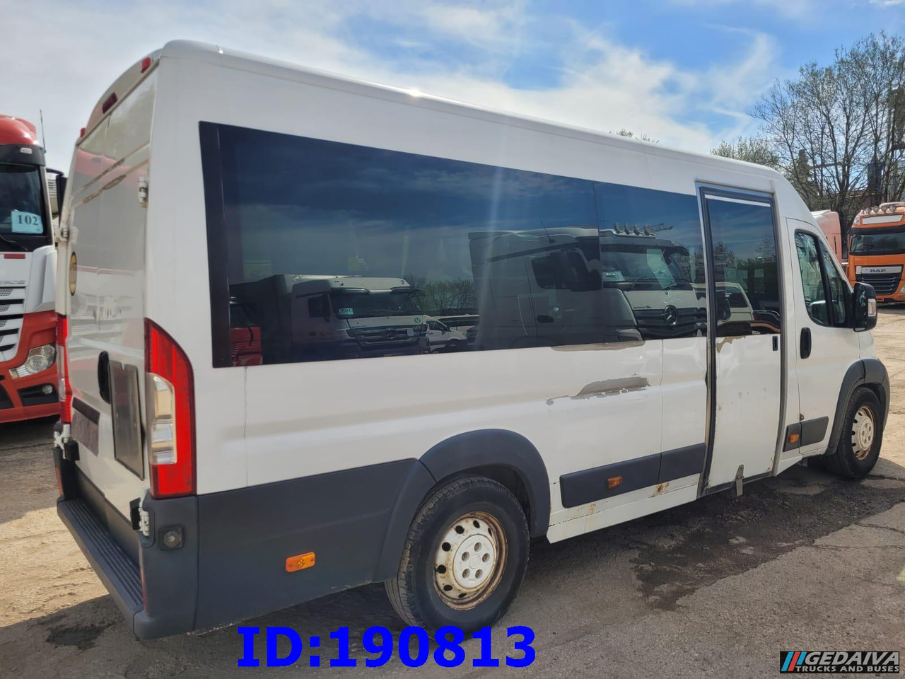FIAT Ducato - VIP - 17 Seater - Туристический автобус: фото 4 FIAT Ducato - VIP - 17 Seater - Туристический автобус: фото 4