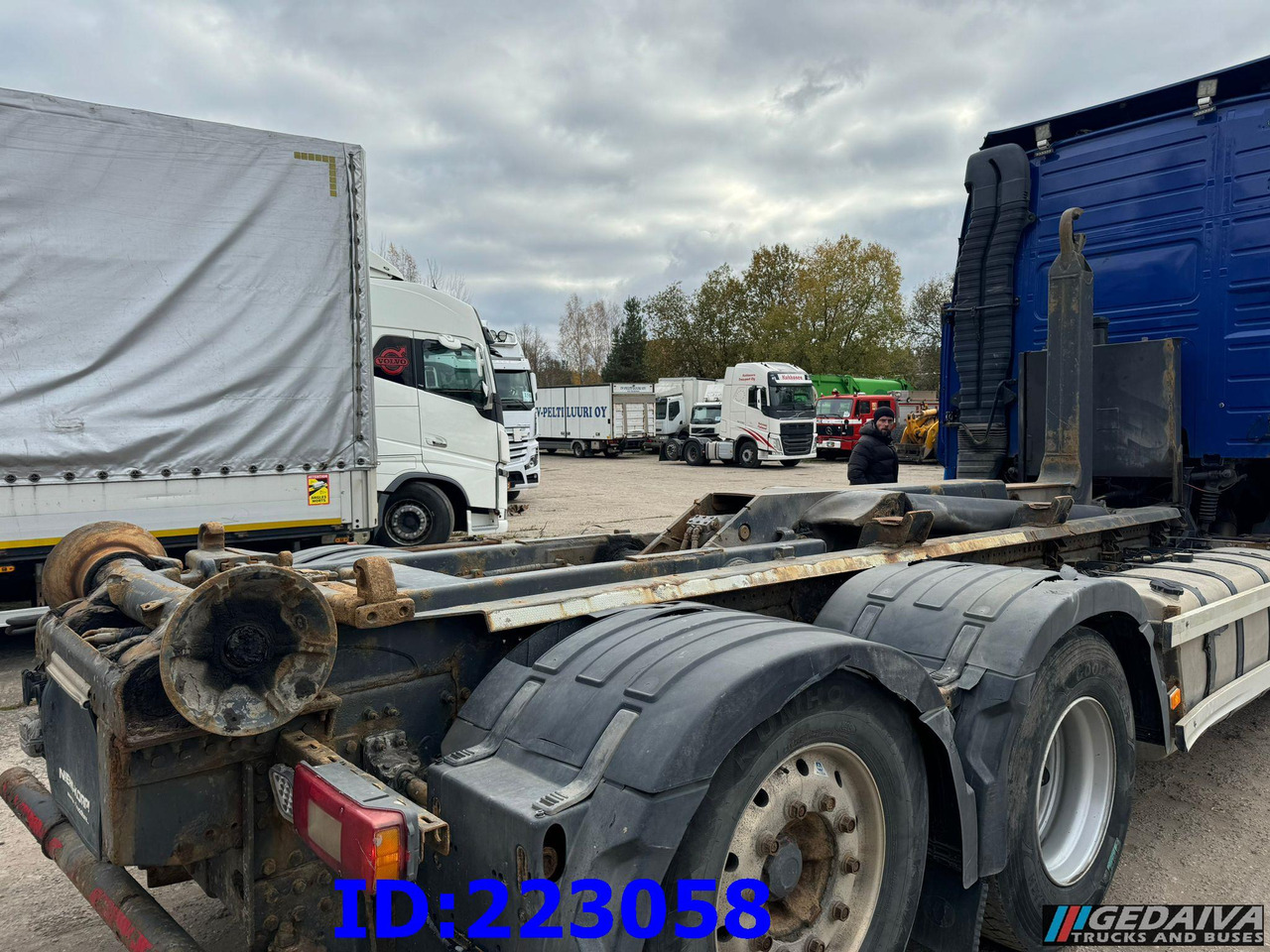 HIAB Multilift XR21S53 - Система портальной погрузки/ Мультилифт: фото 5 HIAB Multilift XR21S53 - Система портальной погрузки/ Мультилифт: фото 5