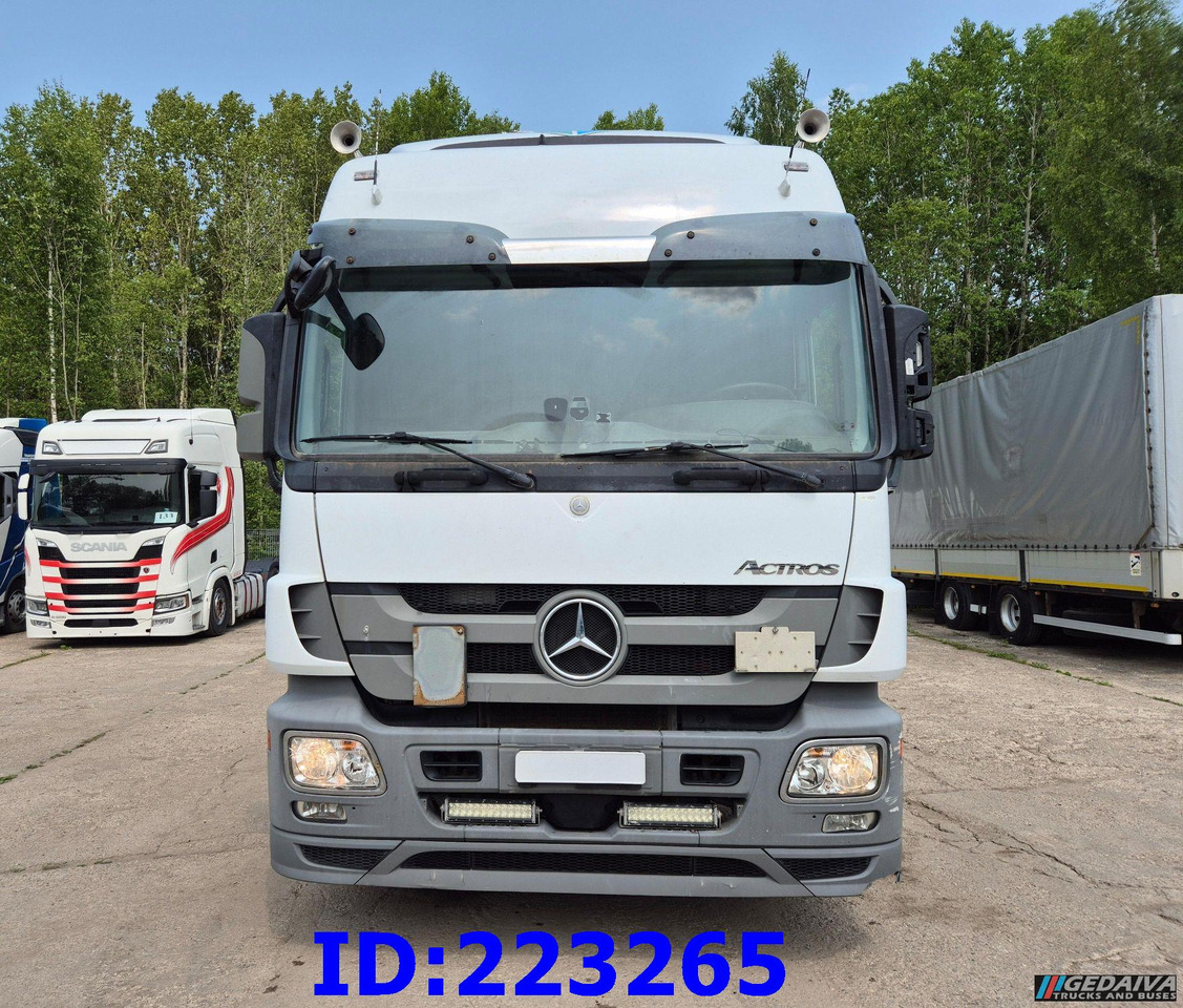 MERCEDES-BENZ Actros 2541 6x2 Retarder Open side box - Изотермический грузовик: фото 2 MERCEDES-BENZ Actros 2541 6x2 Retarder Open side box - Изотермический грузовик: фото 2
