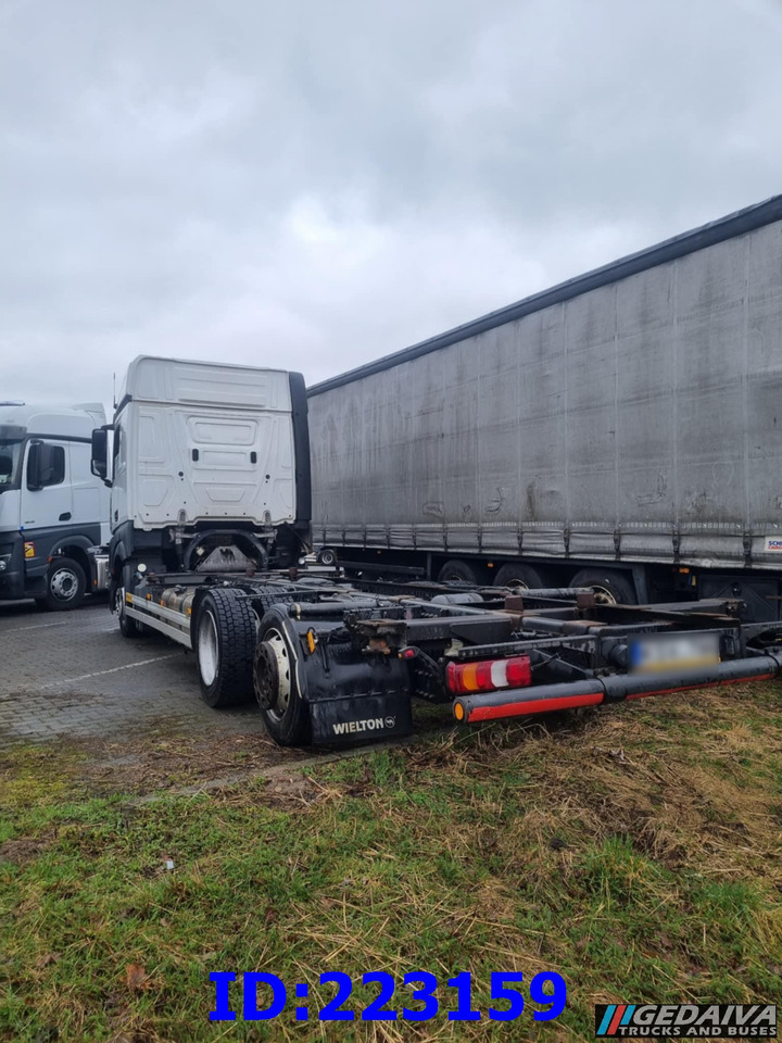MERCEDES-BENZ Actros 2542 BDF 6x2 Euro6 - Грузовик-шасси: фото 3 MERCEDES-BENZ Actros 2542 BDF 6x2 Euro6 - Грузовик-шасси: фото 3
