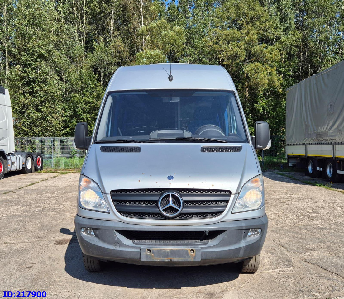 MERCEDES-BENZ Sprinter 516 - VIP - 17 places - Туристический автобус: фото 2 MERCEDES-BENZ Sprinter 516 - VIP - 17 places - Туристический автобус: фото 2