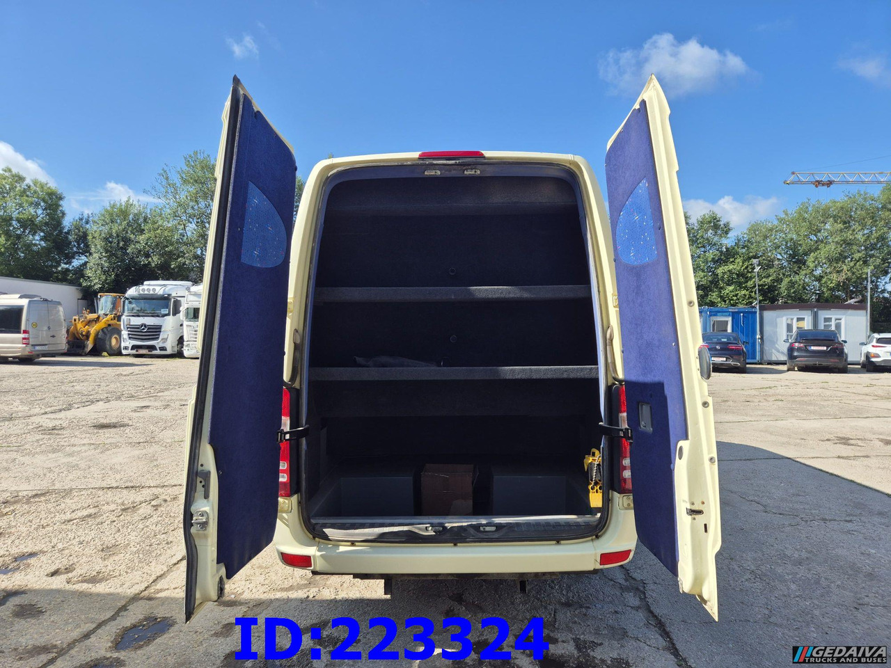 MERCEDES-BENZ Sprinter 516 XXL 20 place Euro6 - Туристический автобус: фото 5 MERCEDES-BENZ Sprinter 516 XXL 20 place Euro6 - Туристический автобус: фото 5