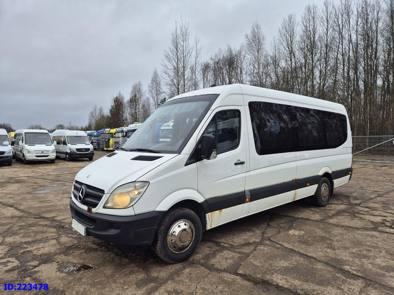 MERCEDES-BENZ Sprinter 518 - VIP - 20-seater - Туристический автобус: фото 4 MERCEDES-BENZ Sprinter 518 - VIP - 20-seater - Туристический автобус: фото 4